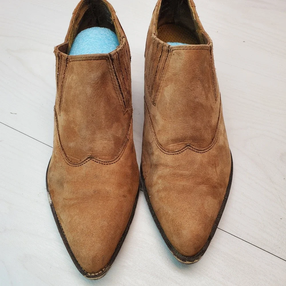 Zodiac‎ Dazey Tan Suede Western Pointed Toe Ankle Boots W 8.5 M Boho Festival